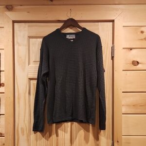 untied|v-neck sweater|medium